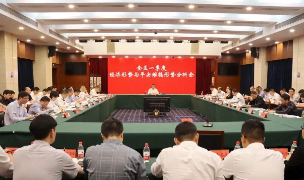 穩(wěn)包三肖必開一期王中王，揭秘彩票背后的秘密與策略，揭秘彩票背后的秘密與策略，穩(wěn)包三肖王中王一期必開！
