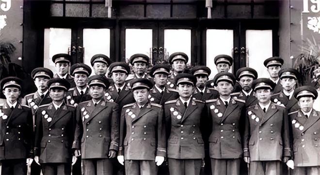 開國將軍僅剩兩位，歷史的見證與時代的記憶，開國將軍僅余兩位，歷史的見證，時代的記憶烙印