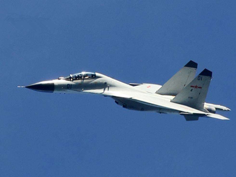 殲-11D戰(zhàn)斗機(jī)，中國空中力量的璀璨明珠，殲-11D戰(zhàn)斗機(jī)，中國空中力量的耀眼明珠