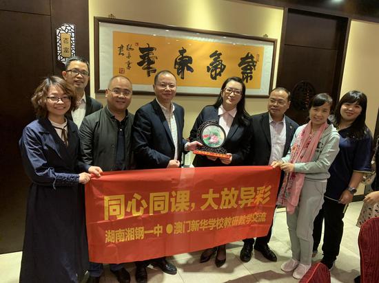 澳門一碼一肖一待一中，探尋背后的文化魅力與神秘色彩，澳門文化魅力與神秘色彩探尋，一碼一肖一待一中揭秘背后故事