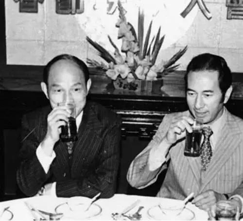 新澳門(mén)跑狗圖免費(fèi)正版圖2025年預(yù)測(cè)與解讀，澳門(mén)跑狗圖正版預(yù)測(cè)與解讀，探索未來(lái)的趨勢(shì)與解讀（2025年）