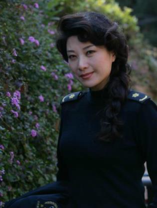 王靜演員個(gè)人資料，深度解析其生平、事業(yè)與成就，王靜演員生平、事業(yè)與成就深度解析