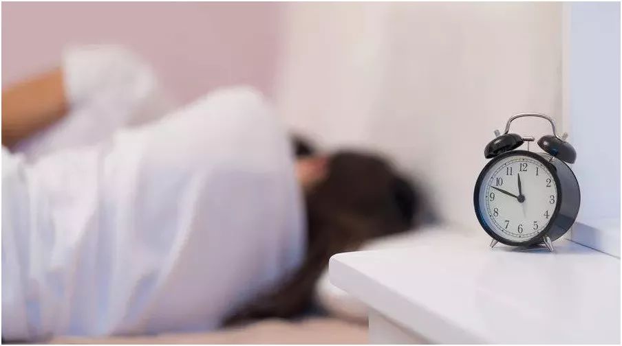 失眠了怎么辦？如何盡快入睡？，失眠應對攻略，助你快速入睡的小妙招