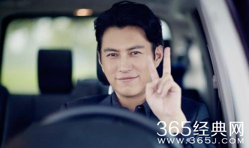 靳東個人資料介紹及簡介，靳東個人資料大揭秘，簡介與背景全解析