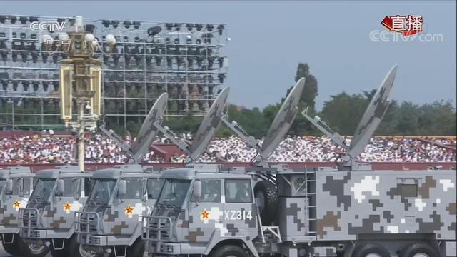 熱烈慶祝祖國華誕，回顧2019年國慶閱兵完整版高清直播，回顧盛世瞬間，祖國華誕閱兵盛典高清直播回顧
