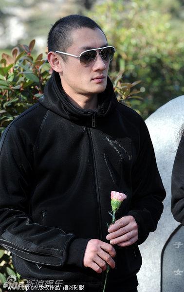 汪雨個人資料，揭秘一位引人注目的公眾人物的獨特魅力，揭秘公眾人物汪雨的獨特魅力與個人資料曝光