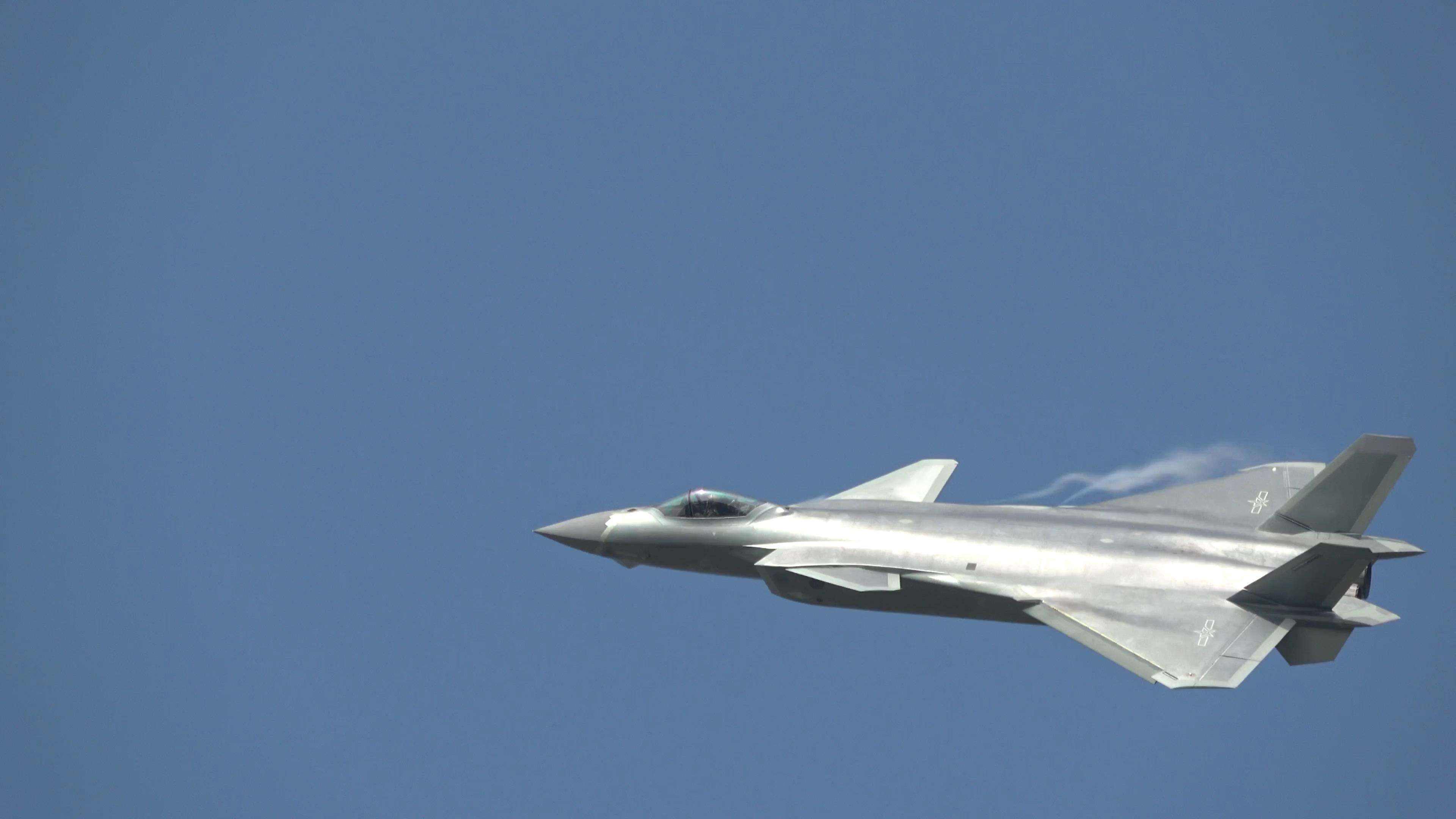 殲20B戰(zhàn)斗機(jī)的最新消息，技術(shù)革新引領(lǐng)未來(lái)戰(zhàn)場(chǎng)，殲20B戰(zhàn)斗機(jī)技術(shù)革新引領(lǐng)未來(lái)戰(zhàn)場(chǎng)，最新消息揭秘