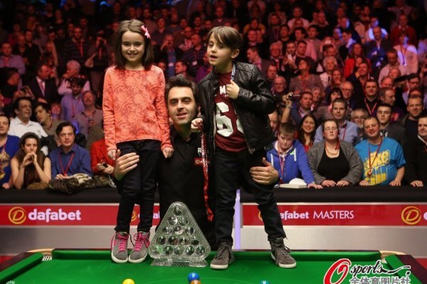 澳門開獎現(xiàn)場最快結(jié)果，揭秘現(xiàn)場氣氛與實時開獎信息，澳門開獎現(xiàn)場揭秘，氣氛熱烈，實時開獎信息速遞