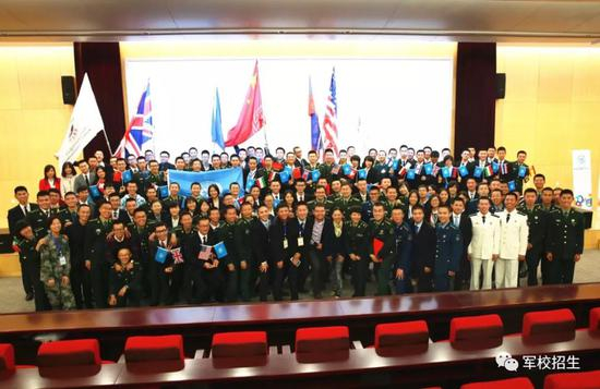 戰(zhàn)略支援部隊(duì)信息工程大學(xué)，探索信息技術(shù)的奧秘，戰(zhàn)略支援部隊(duì)信息工程大學(xué)，信息技術(shù)奧秘的探索之旅